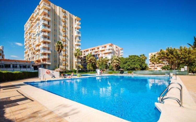 Aguila Apartamento Con Vistas Бенальмадена Экстерьер фото