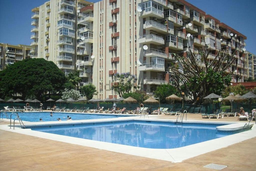 Aguila Apartamento Con Vistas Бенальмадена Экстерьер фото